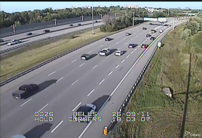 highway-417-near-bells-corners-1789150064.jpg
