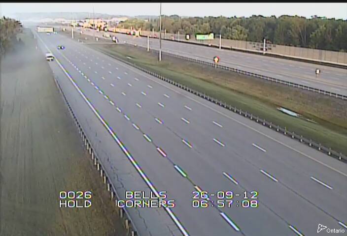 highway-417-near-bells-corners-1789196573.jpg