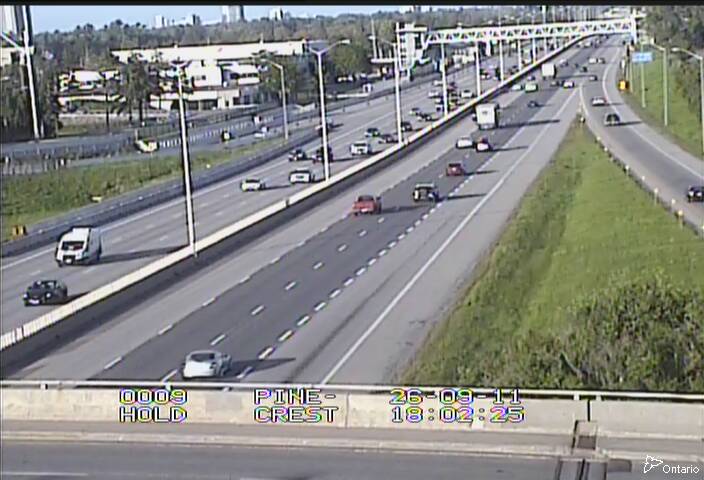 highway-417-near-pinecrest-road-1789150064.jpg