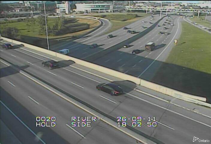 highway-417-near-vanier-parkway-1789150063.jpg