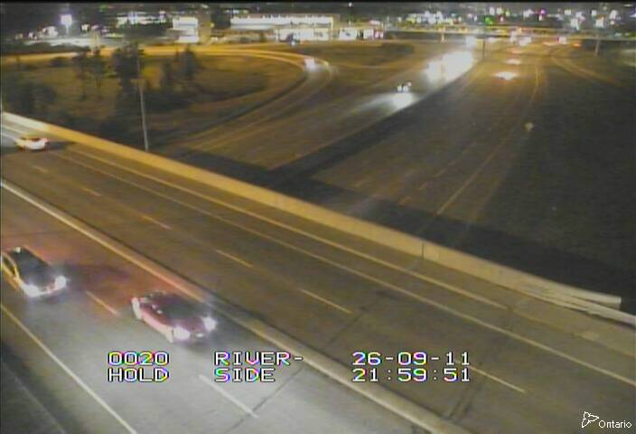 highway-417-near-vanier-parkway-1789164294.jpg