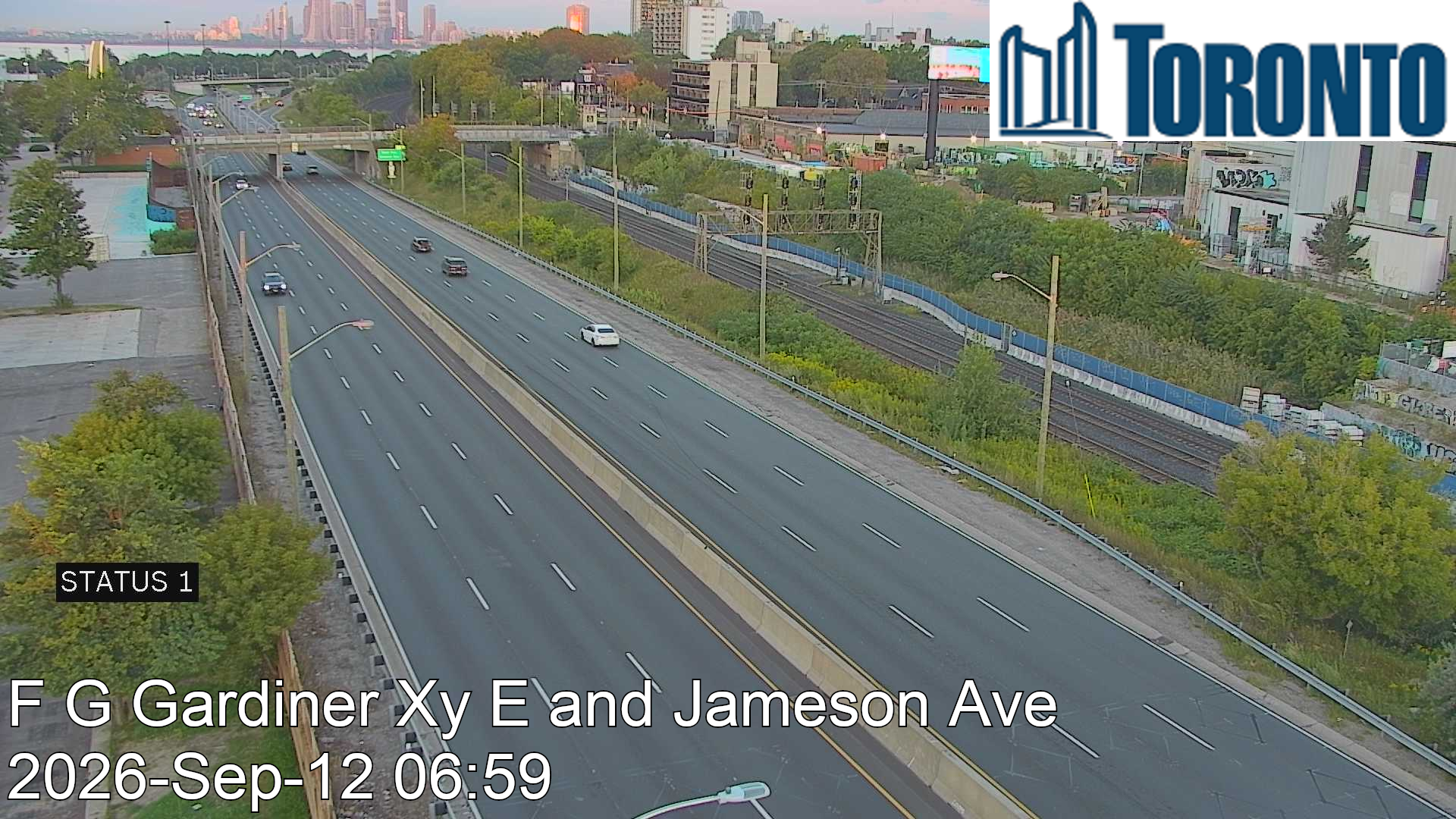 gardiner-expressway-near-dufferin-street-1789196571.jpg