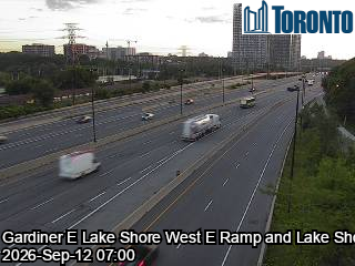 gardiner-expressway-near-palace-pier-court-1789196597.jpg