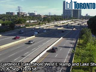 gardiner-expressway-near-palace-pier-court-1789207449.jpg