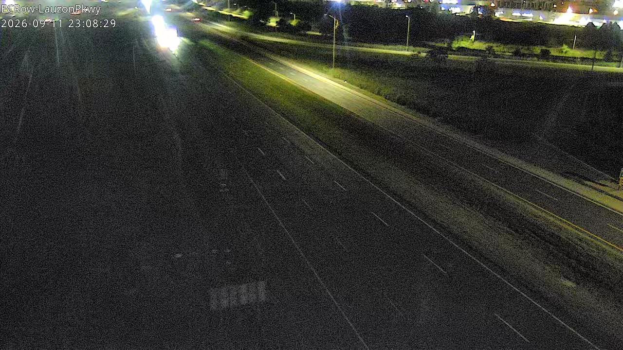 city-of-windsor-e-c-row-expressway-and-lauzon-parkway-1789174982.jpg