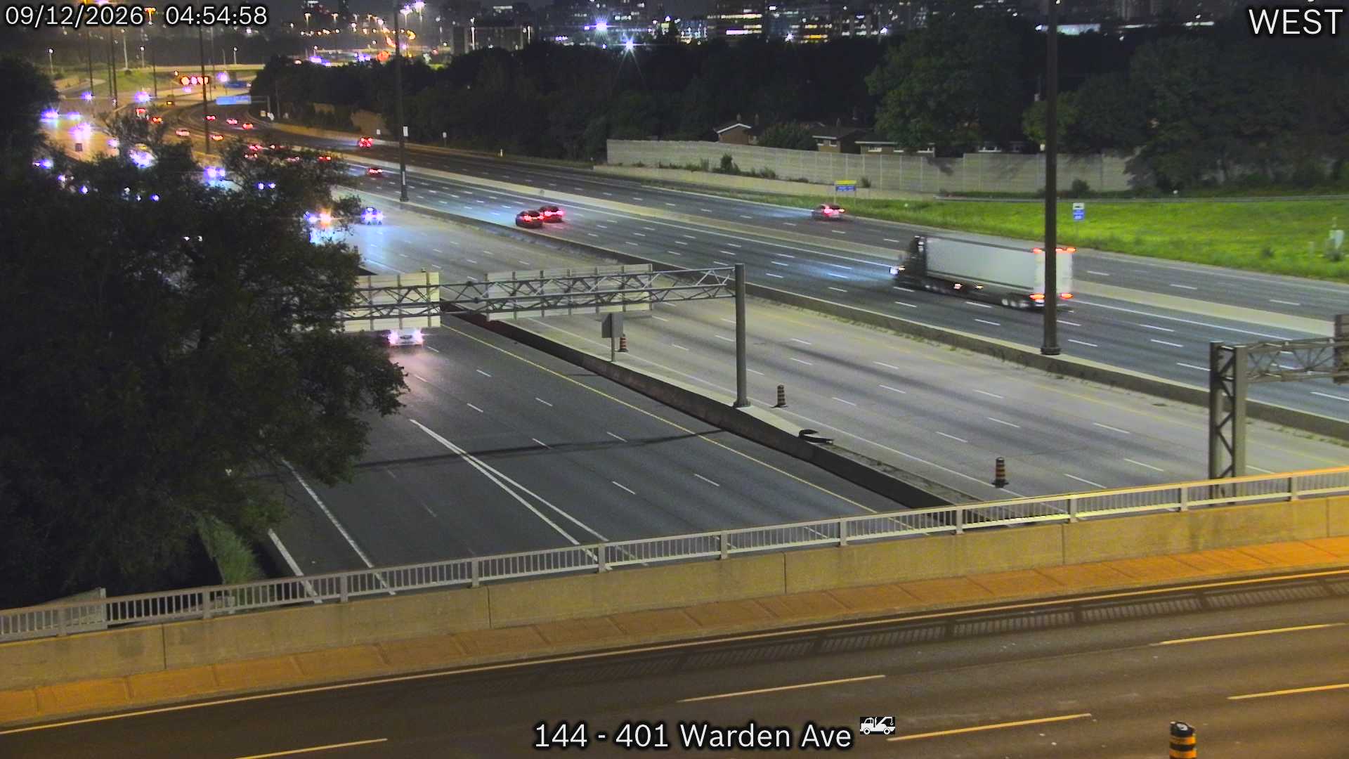 highway-401-near-warden-avenue-1789189453.jpg