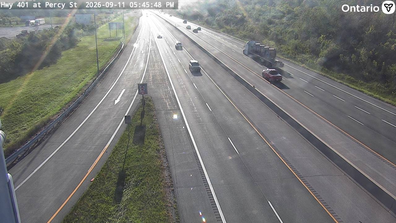 highway-401-at-percy-street-1789150046.jpg