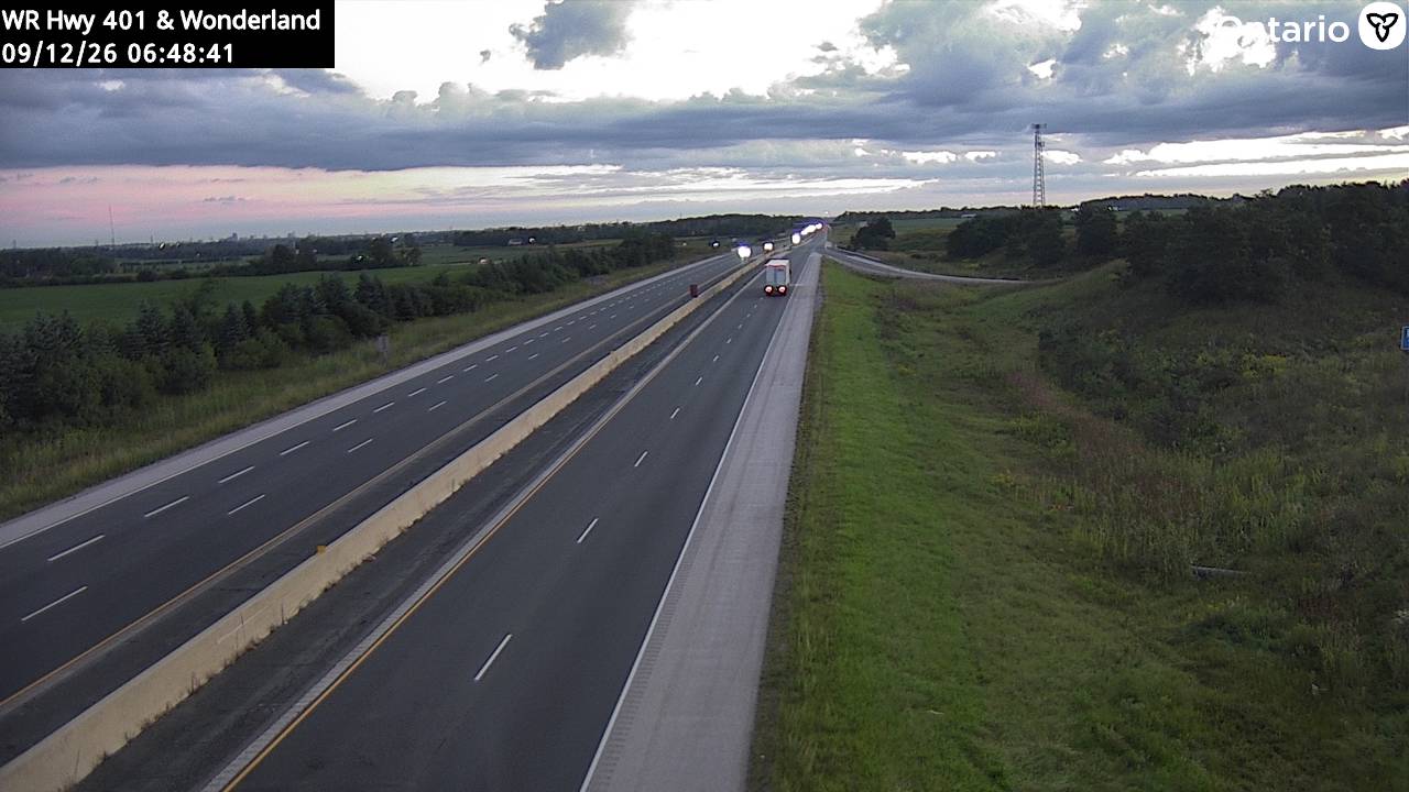 highway-401-at-wonderland-road-1789196564.jpg