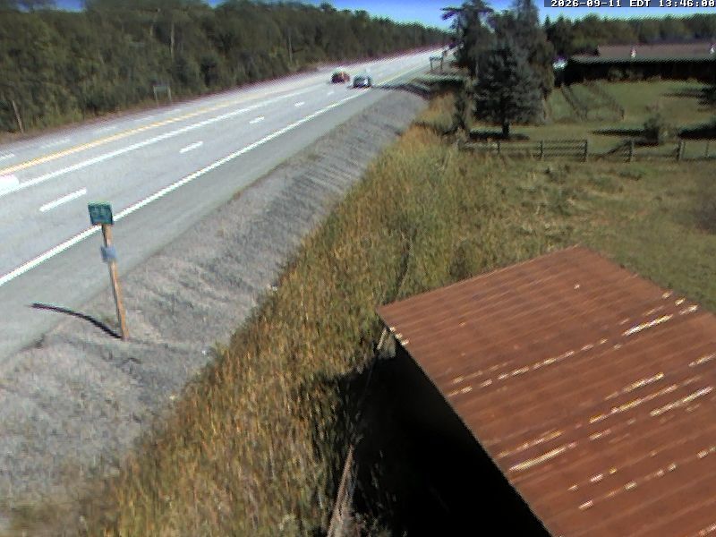 highway-17-at-menard-crescent-1789135630.jpg