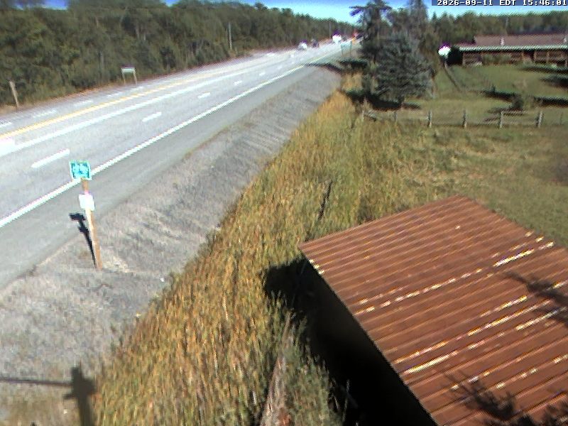 highway-17-at-menard-crescent-1789142679.jpg