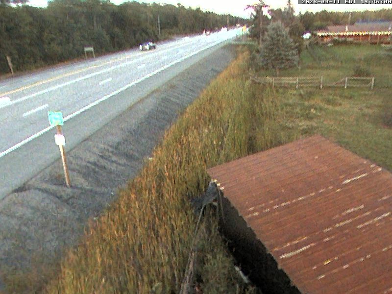 highway-17-at-menard-crescent-1789157111.jpg