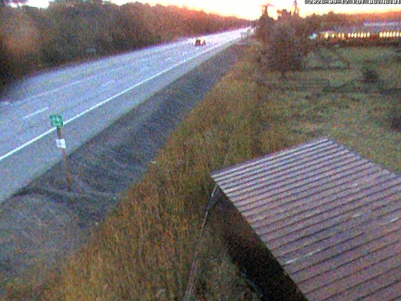 highway-17-at-menard-crescent-1789196561.jpg