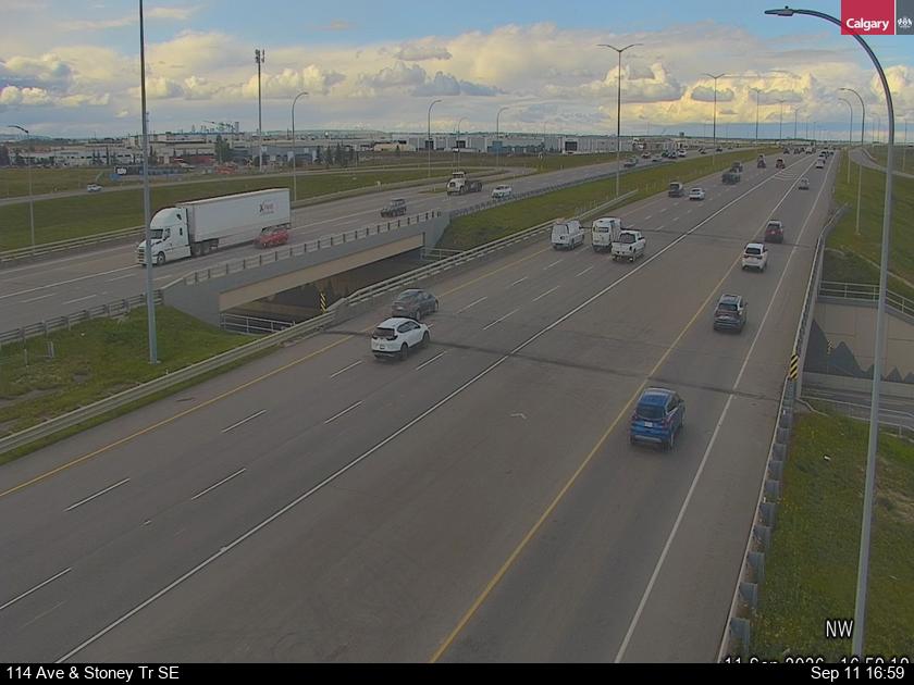 114-ave-stoney-tr-se-1789153258.jpg