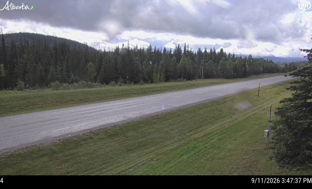hwy-11-nordegg-ranger-stn-1789149717.jpg