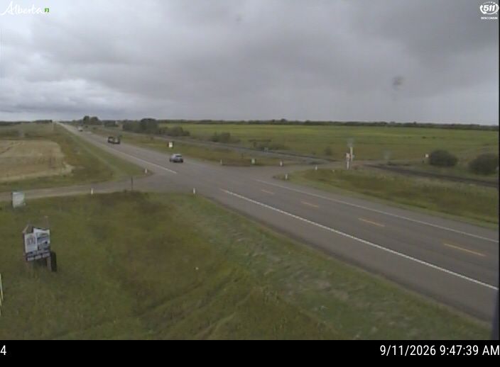 hwy-13-range-road-181-near-camrose-1789128084.jpg