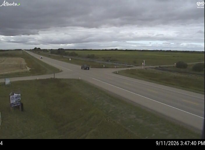 hwy-13-range-road-181-near-camrose-1789149714.jpg