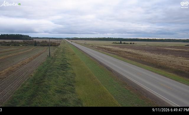 hwy-88-20km-north-of-fort-vermilion-1789160461.jpg