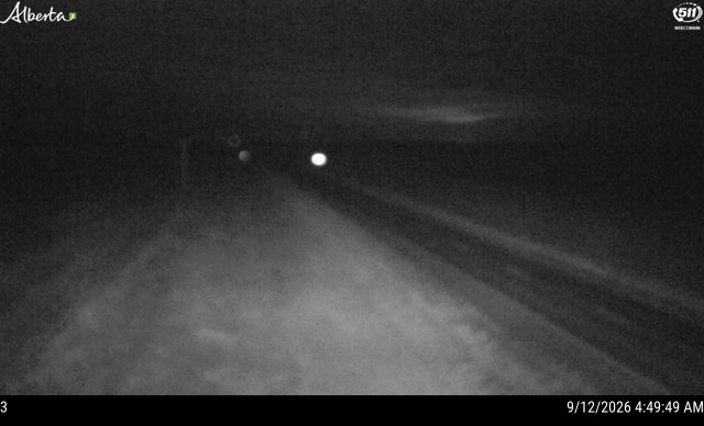 hwy-88-20km-north-of-fort-vermilion-1789196456.jpg