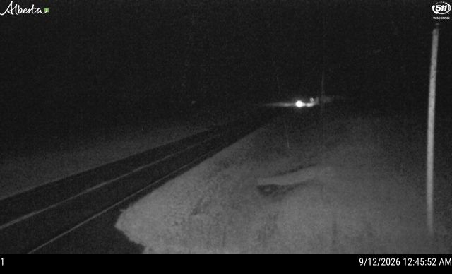 hwy-6-north-of-waterton-national-park-1789182044.jpg