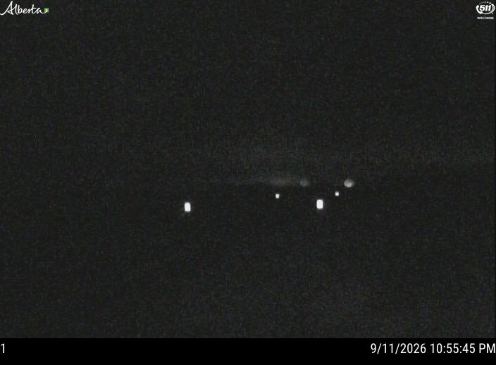 hwy-63-approx-94km-s-of-fort-mcmurray-near-mariana-lake-1789174834.jpg