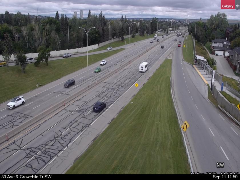 33-avenue-crowchild-trail-sw-1789135241.jpg