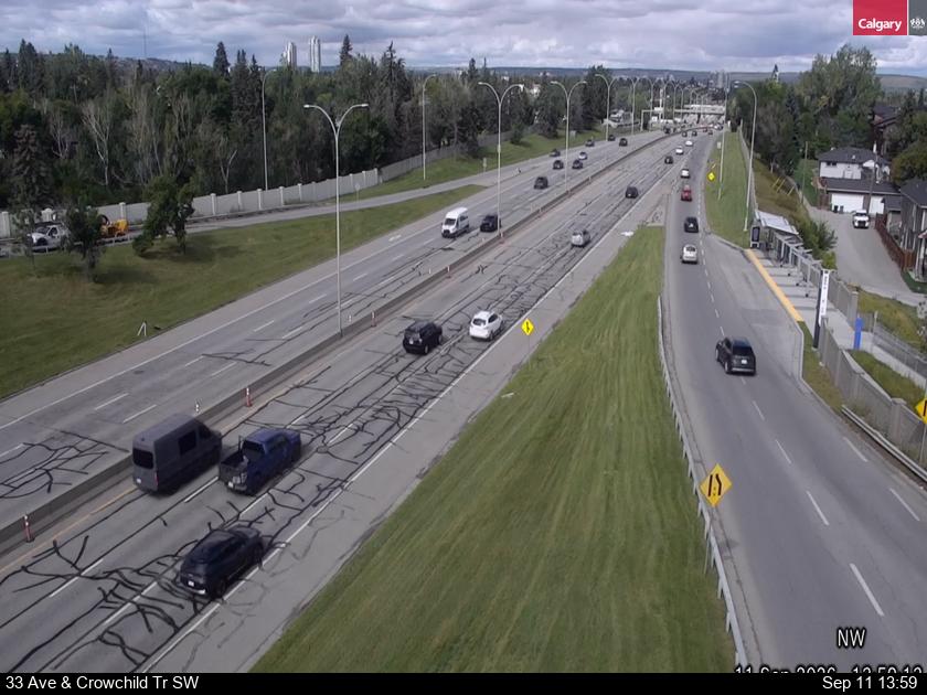 33-avenue-crowchild-trail-sw-1789142444.jpg