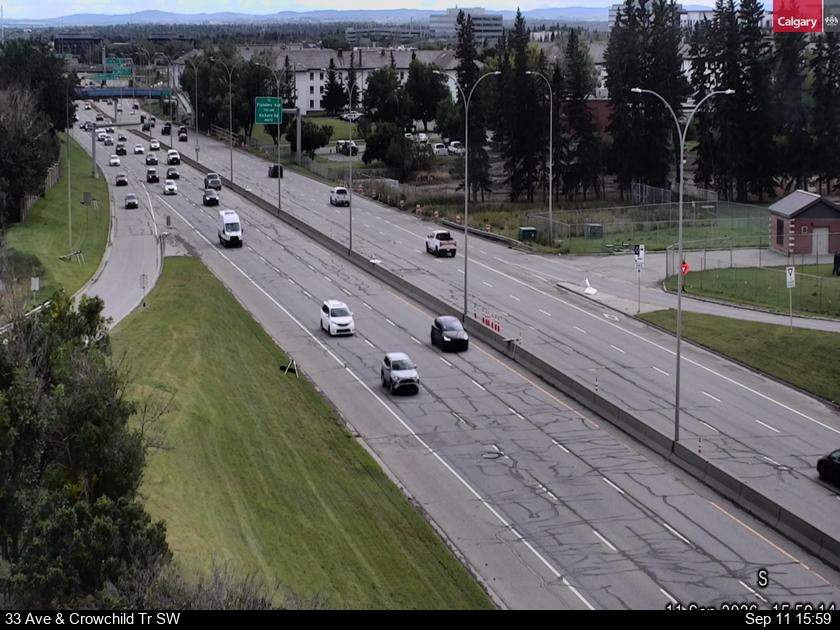 33-avenue-crowchild-trail-sw-1789149673.jpg