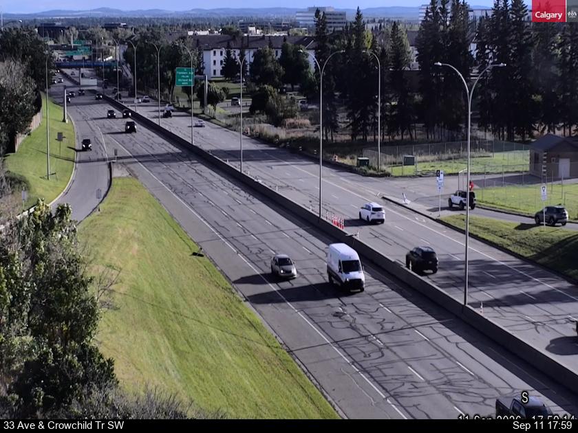 33-avenue-crowchild-trail-sw-1789156858.jpg