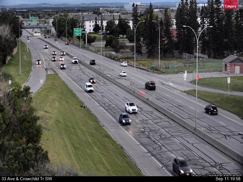33-avenue-crowchild-trail-sw-1789164051.jpg