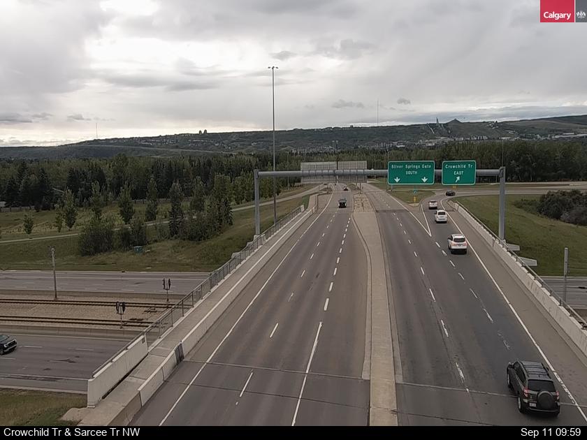 crowchild-trail-sarcee-trail-nw-1789128052.jpg