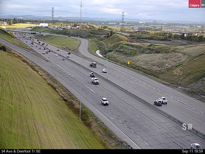34-avenue-deerfoot-trail-se-1789160430.jpg