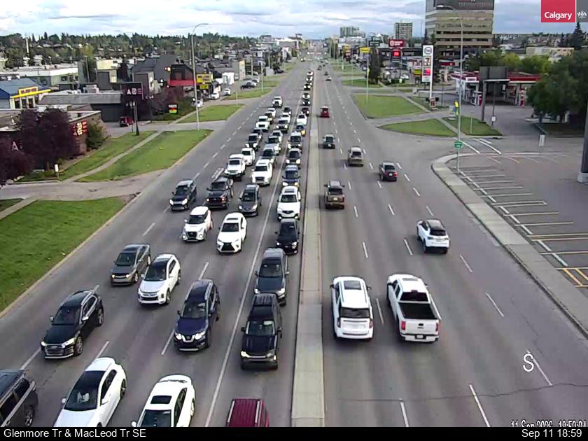 glenmore-trail-macleod-trail-s-west-1789160431.jpg