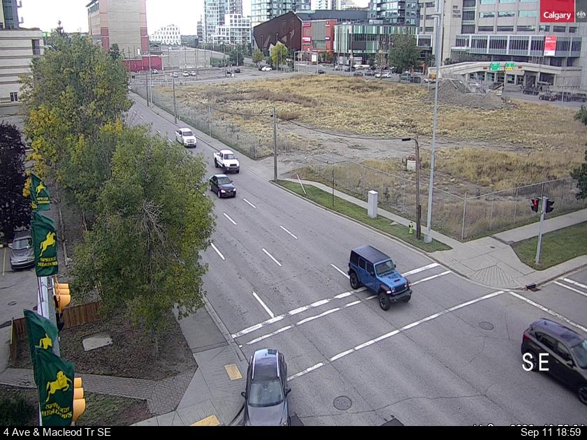 4-avenue-macleod-trail-s-1789160428.jpg
