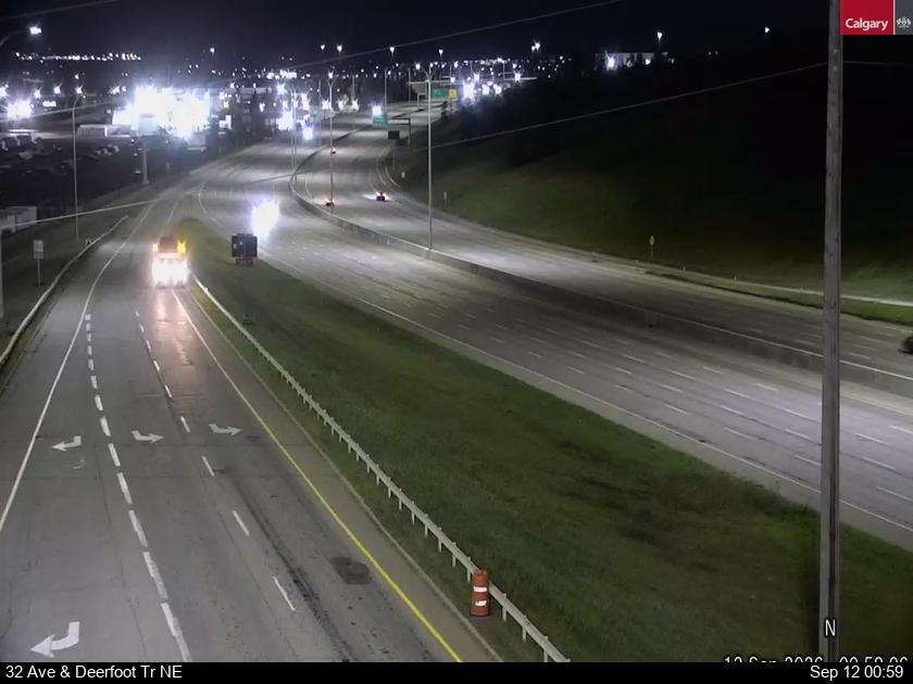 32-avenue-deerfoot-trail-ne-1789182028.jpg