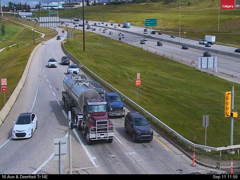 16-avenue-deerfoot-trail-ne-1789135231.jpg