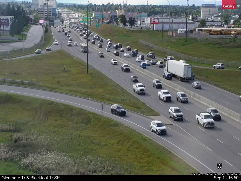 glenmore-trail-blackfoot-trail-se-1789153235.jpg
