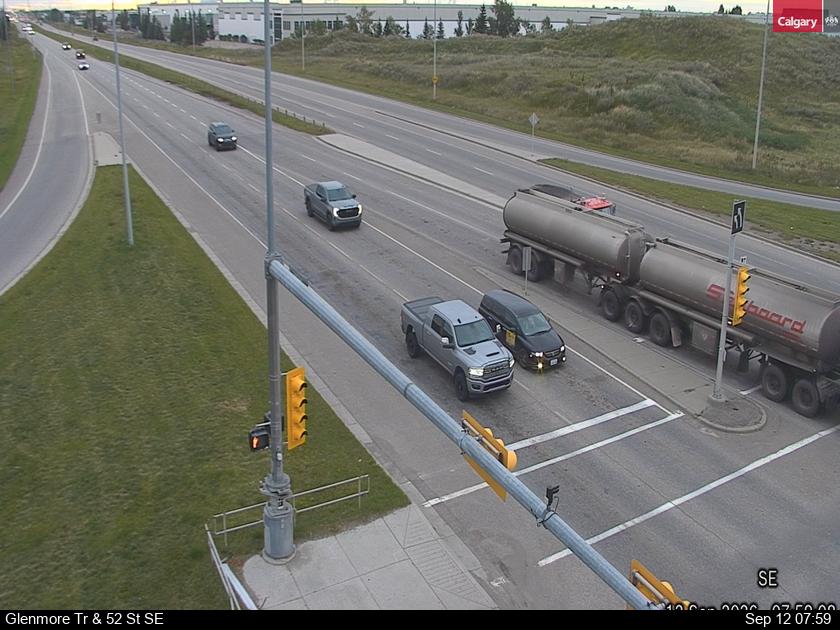 glenmore-trail-52-street-se-1789207225.jpg