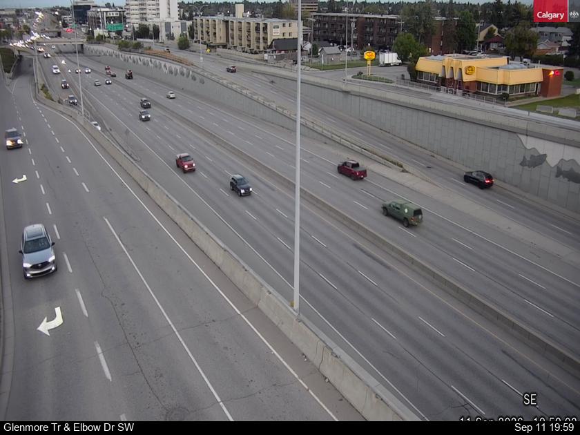 glenmore-trail-elbow-drive-sw-east-1789164037.jpg