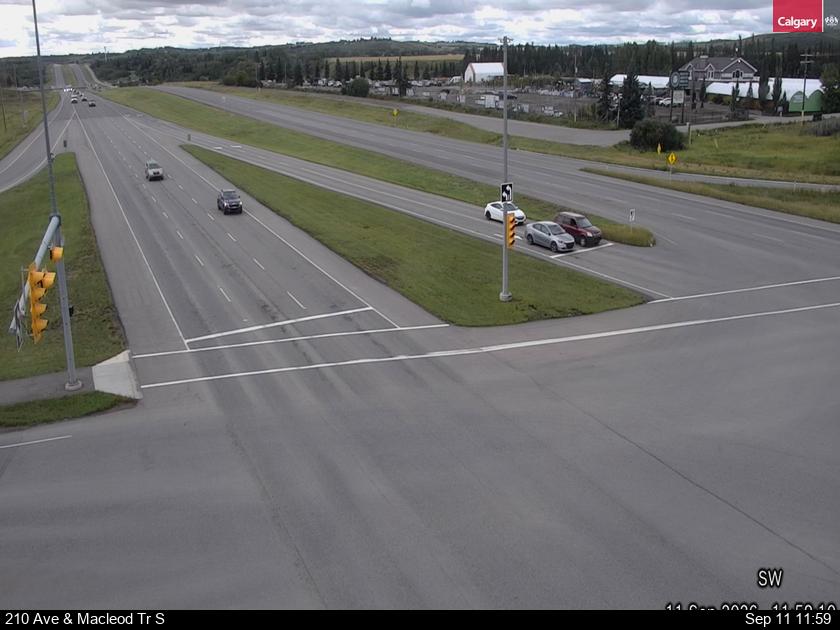 210-avenue-macleod-trail-se-1789135223.jpg