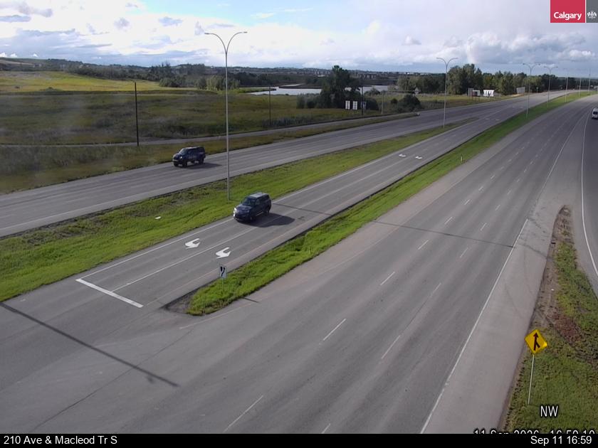 210-avenue-macleod-trail-se-1789153233.jpg