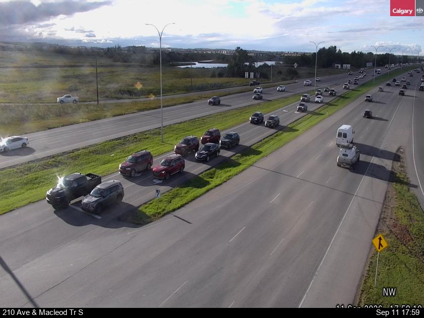 210-avenue-macleod-trail-se-1789156842.jpg