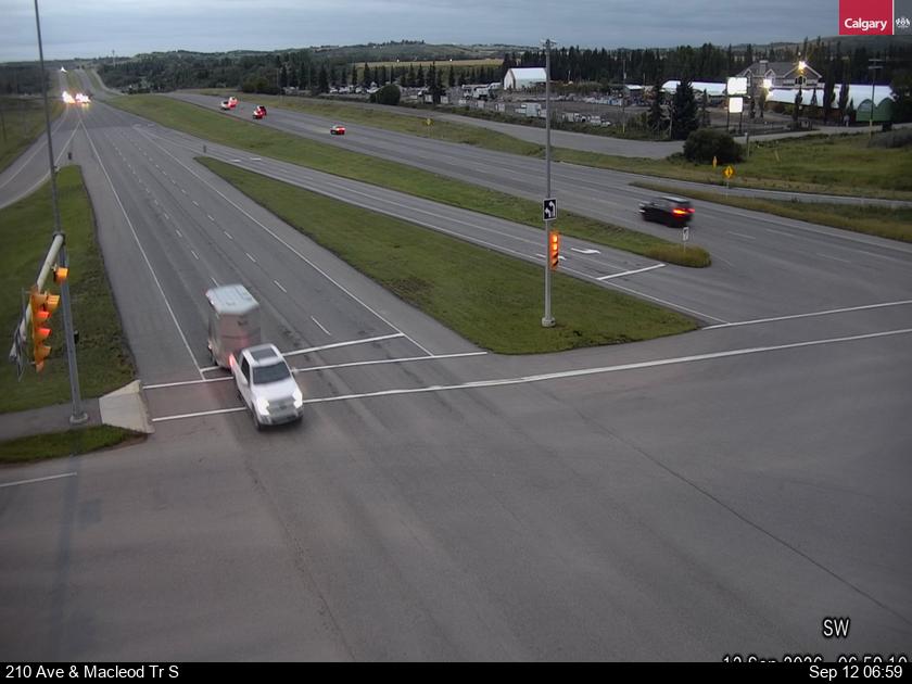210-avenue-macleod-trail-se-1789203625.jpg