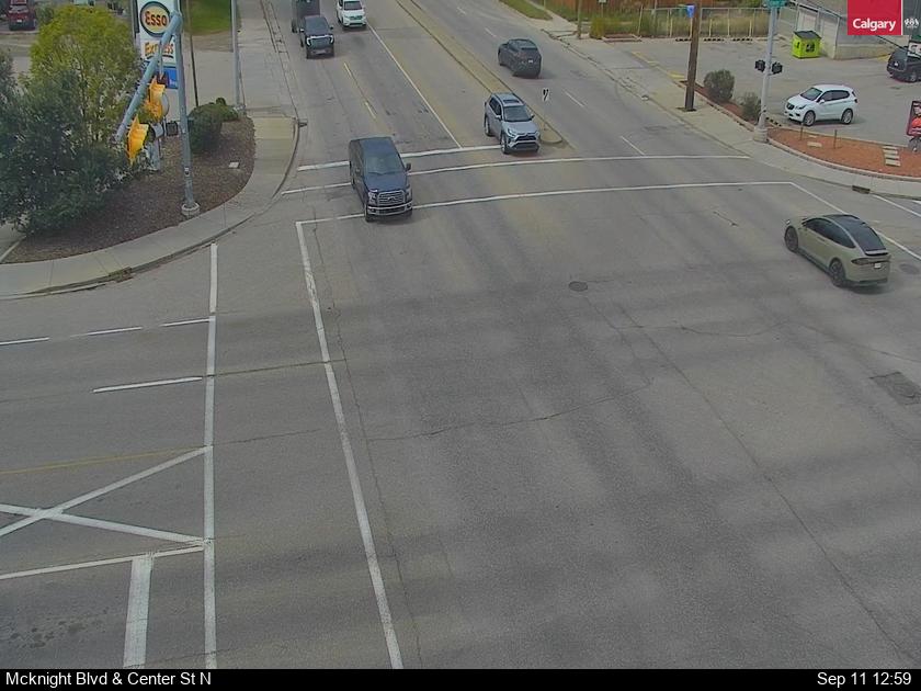 mcknight-blvd-centre-st-n-1789138819.jpg