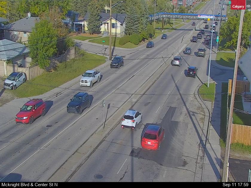mcknight-blvd-centre-st-n-1789156835.jpg
