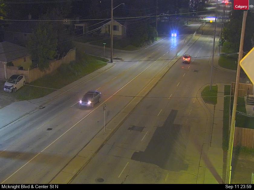 mcknight-blvd-centre-st-n-1789178415.jpg