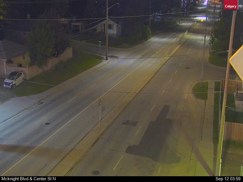 mcknight-blvd-centre-st-n-1789192829.jpg