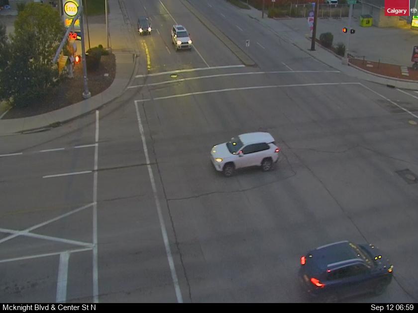 mcknight-blvd-centre-st-n-1789203625.jpg
