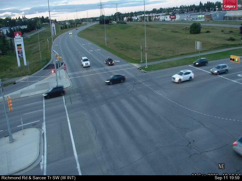 richmond-road-sarcee-trail-sw-1789164031.jpg