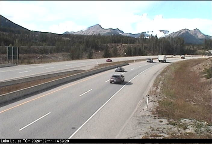 lake-louise-tch-1789146020.jpg
