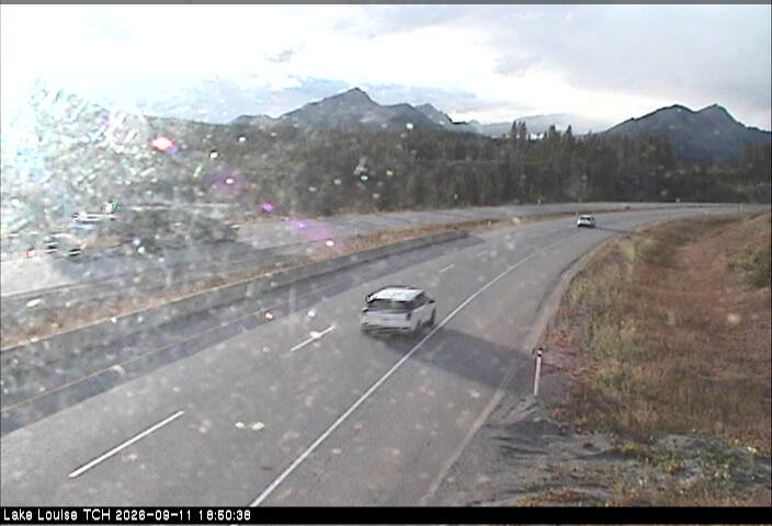 lake-louise-tch-1789160420.jpg
